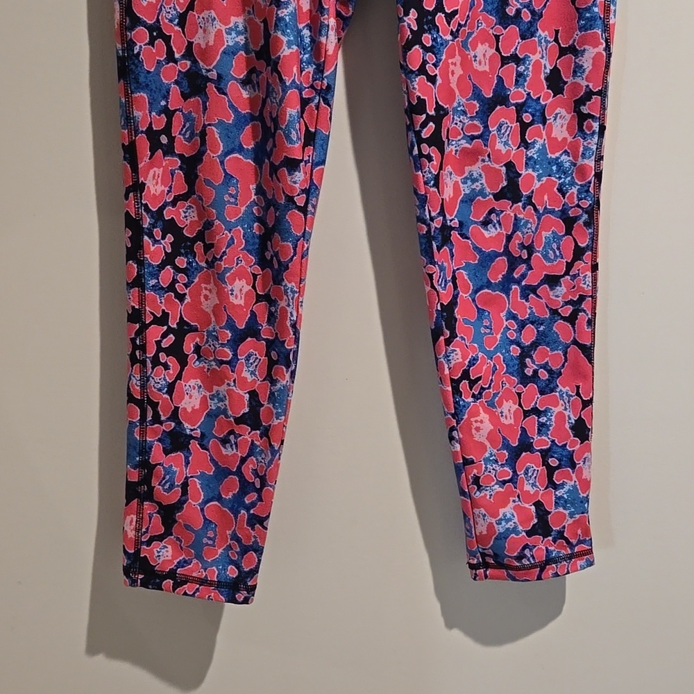 Live Well pink blue black leggings. Size medium. - Picture 3 of 7